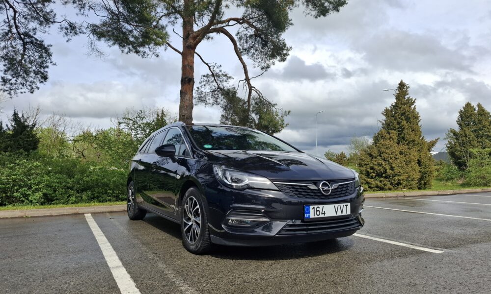 Opel Astra – Astra K Sports Tourer Elegance Start/Stop 1.2 Turbo ÜV 03.2027